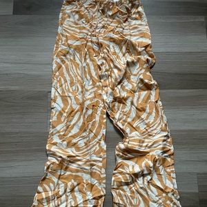 H&M zebra pants